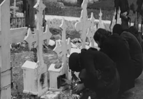 Δίστομο 1944