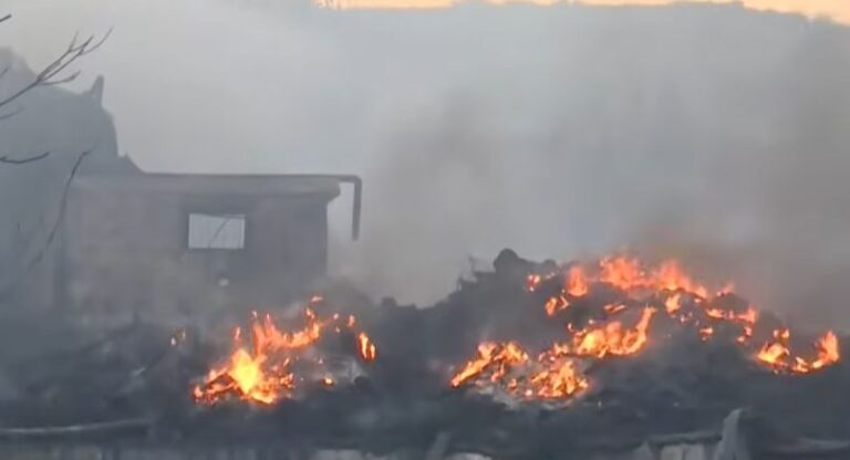 Φωτιά στο εργοστάσιο ανακύκλωσης