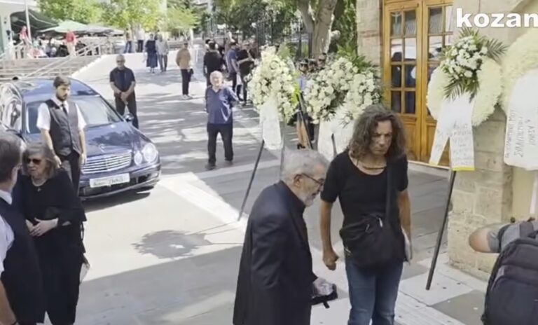 Η κηδεία της Βάγιας Νέστορα