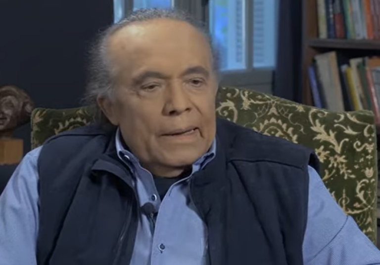 Λάκης Χαλκιάς