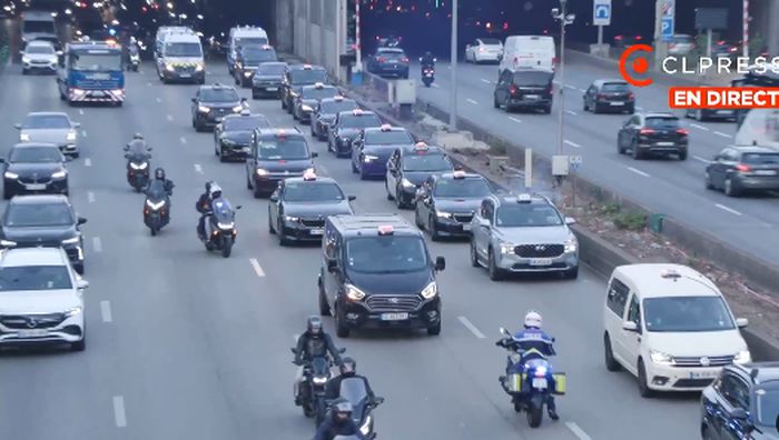Πορεία διαμαρτυρίας ταξί στο Παρίσι